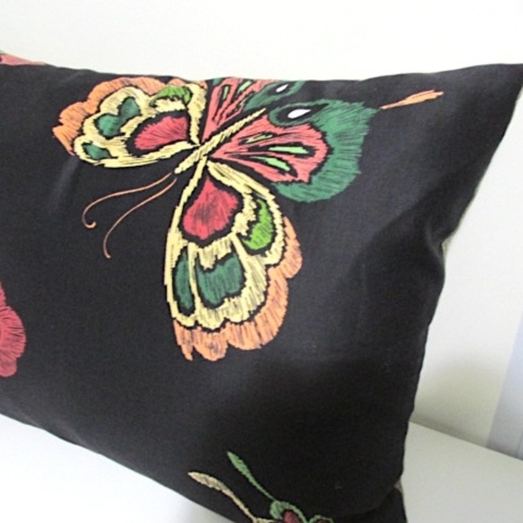 Butterfly Pillow Case - Picture 2 of 6